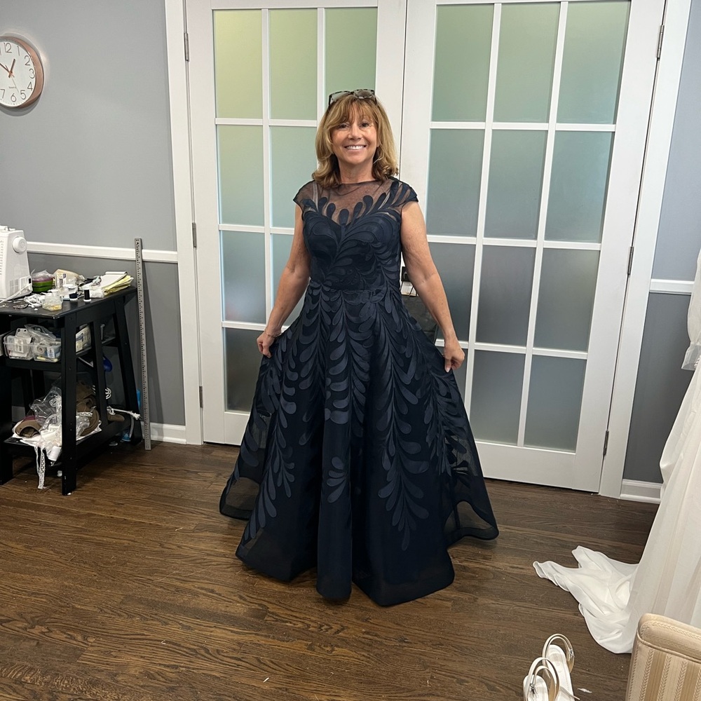 Elegant Navy Maxi Dress